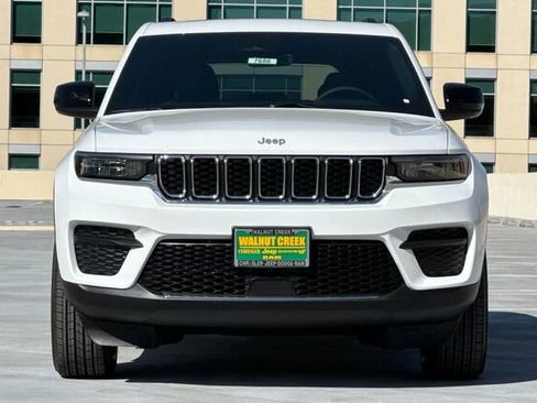 New 2026 Jeep Grand Cherokee Laredo X image 6