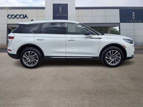 Certified 2022 Lincoln Corsair AWD w/ Equipment Group 101A image 7