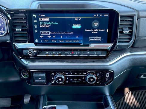 Used 2022 Chevrolet Silverado 1500 LTZ image 27