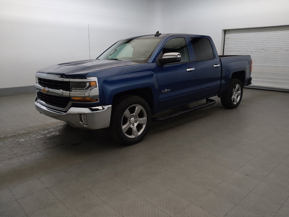 Used 2018 Chevrolet Silverado 1500 LT w/ Texas Edition RWD image 2
