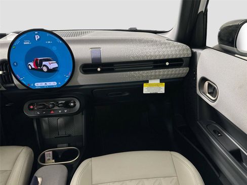Certified 2025 MINI Cooper S FWD image 18
