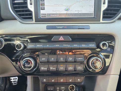 Used 2019 Kia Sportage SX FWD image 18