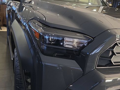 New 2026 Toyota 4Runner TRD Off-Road Premium AWD/4WD image 7