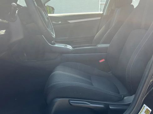 Used 2019 Honda Civic LX image 7