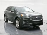 Used 2023 Ford Edge SEL image 3