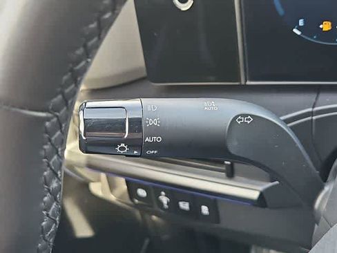 Certified 2025 Hyundai Santa Fe Calligraphy image 28