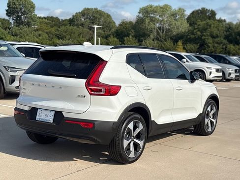 New 2026 Volvo XC40 B5 Plus w/ Protection Package Premier image 5