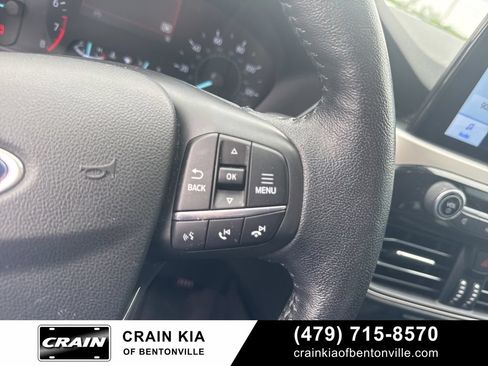 Used 2020 Ford Escape SEL FWD image 17