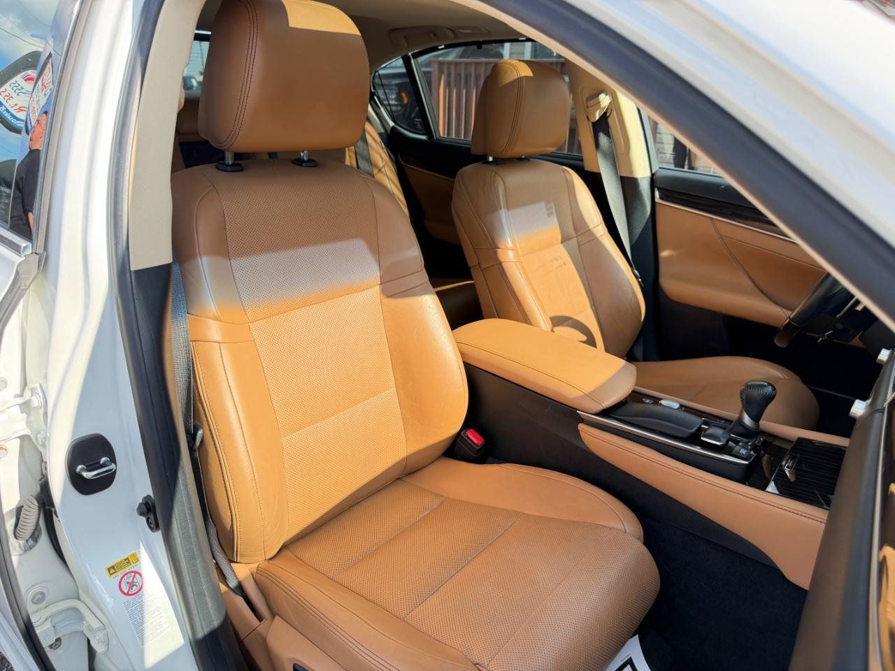 Used 2013 Lexus GS 350 AWD w/ Luxury Pkg w/Cold Weather Pkg image 48