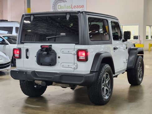 Used 2021 Jeep Wrangler Sport AWD/4WD image 8
