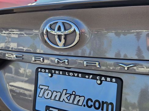 Used 2024 Toyota Camry SE FWD image 28