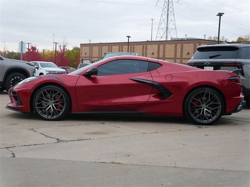 Used 2021 Chevrolet Corvette Stingray Premium Cpe w/ Z51 Performance Package image 5