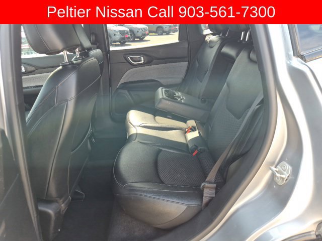 Used 2024 Jeep Compass Latitude AWD/4WD image 11
