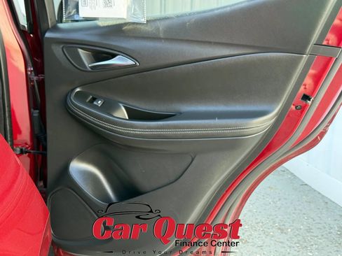 Used 2024 Buick Encore GX Sport Touring w/ Comfort Package AWD/4WD image 17