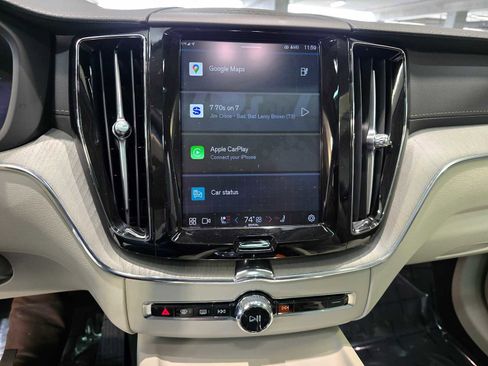 Used 2023 Volvo XC60 T8 Ultimate w/ Climate Package image 13