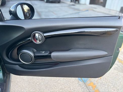 Used 2015 MINI Cooper S image 12