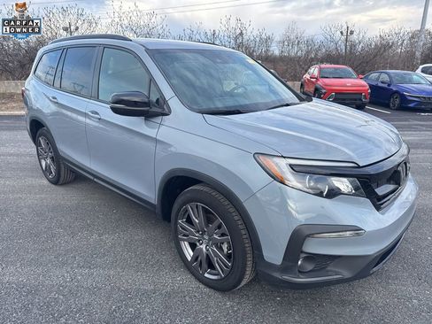 Used 2022 Honda Pilot Sport image 2