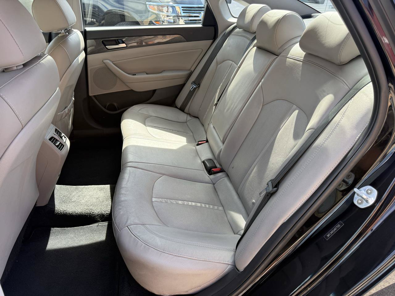 Used 2018 Hyundai Sonata Limited FWD image 19