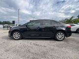 Used 2020 Toyota Corolla LE image 3