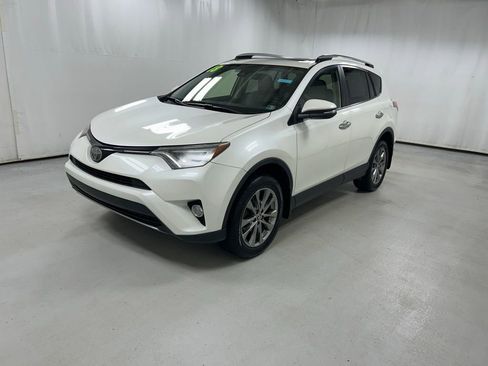 Used 2018 Toyota RAV4 Limited w/ All Weather Liner Package image 2