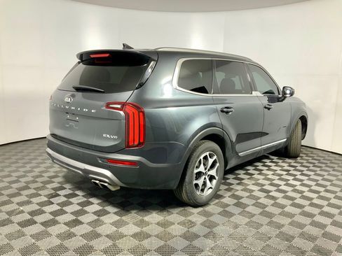 Used 2020 Kia Telluride EX image 15