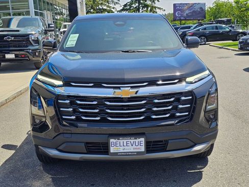 New 2026 Chevrolet Equinox LT w/ Safety and Technology Package FWD image 8