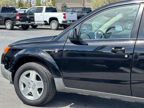 Used 2004 Saturn Vue AWD V6 image 6