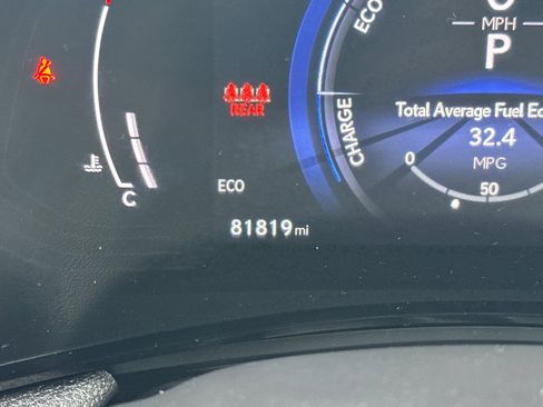 Used 2022 Lexus NX 300h AWD image 20