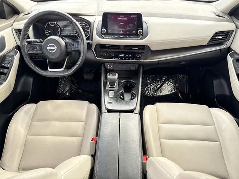 Certified 2023 Nissan Rogue SV w/ SV Premium B Package image 17