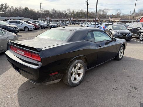 Used 2012 Dodge Challenger SXT w/ Sound Group RWD image 7