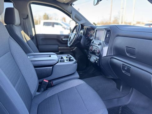 Used 2022 Chevrolet Silverado 2500 LT w/ Convenience Package image 10