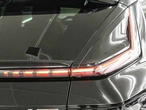 New 2026 Cadillac Lyriq V image 7