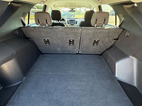 Used 2019 Chevrolet Equinox LS w/ LS Convenience Package AWD/4WD image 15