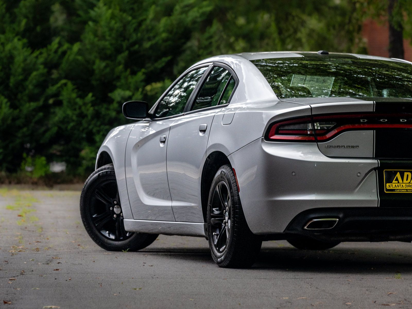 Used 2021 Dodge Charger SXT w/ Leather Interior Group RWD image 29