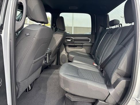 New 2026 RAM 2500 Big Horn AWD/4WD image 9