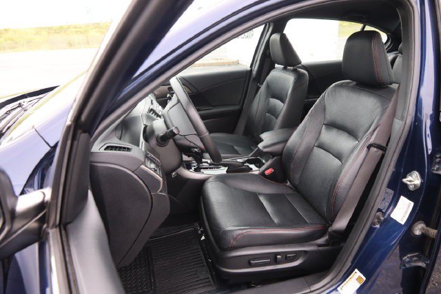 Used 2017 Honda Accord Sport Special Edition image 8