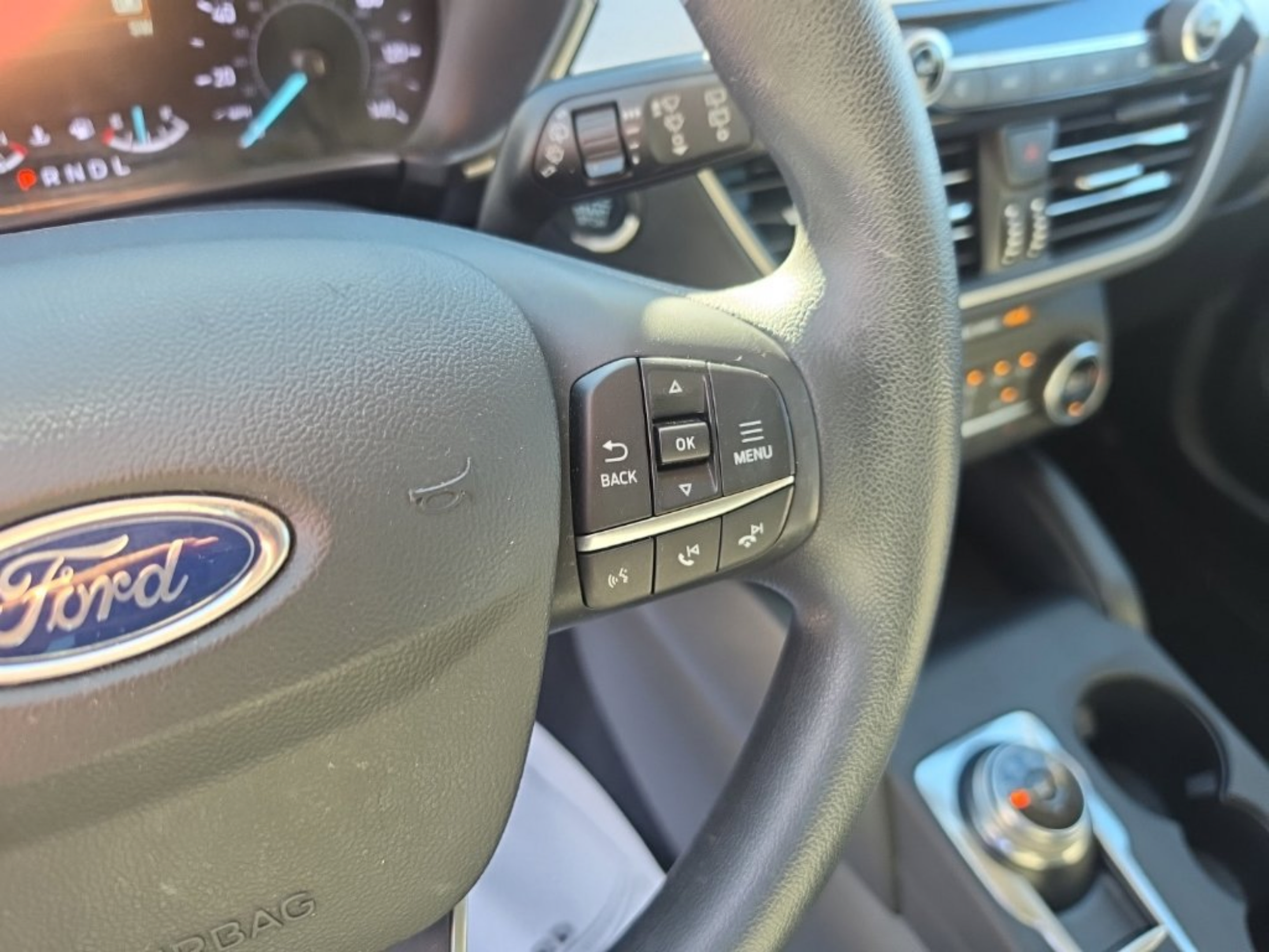 Used 2020 Ford Escape SE FWD image 14