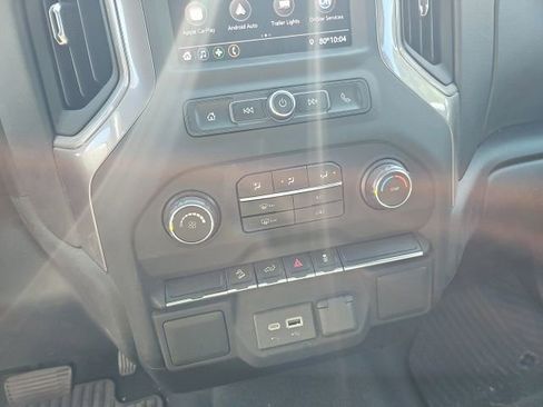 Used 2021 Chevrolet Silverado 1500 Custom Trail Boss AWD/4WD image 20