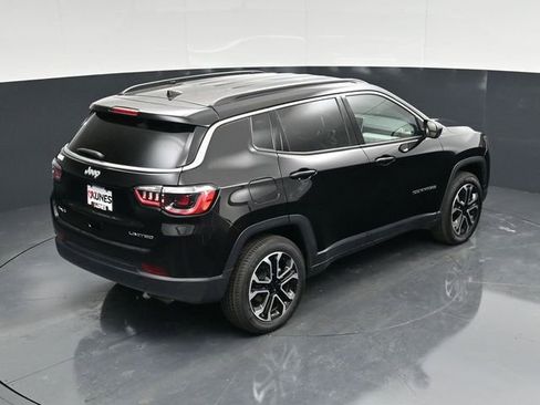 Certified 2022 Jeep Compass Limited image 52
