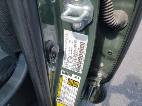 Used 2021 Toyota Tacoma TRD Sport image 15