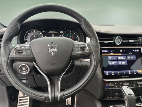 Certified 2023 Maserati Quattroporte Modena Q4 image 31