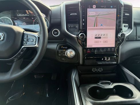 Used 2025 RAM 1500 Laramie image 11