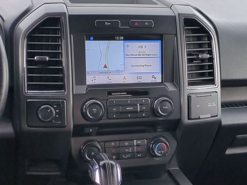 Used 2018 Ford F150 XLT w/ Equipment Group 302A Luxury image 32