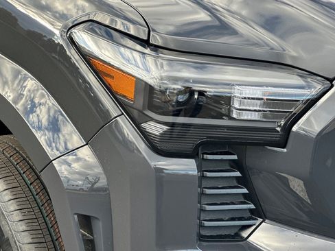 New 2026 Toyota Tacoma SR5 image 30