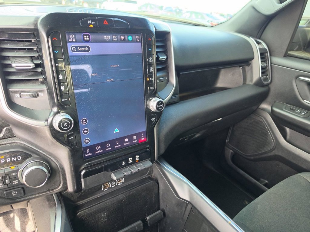Used 2025 RAM 1500 Big Horn AWD/4WD image 7