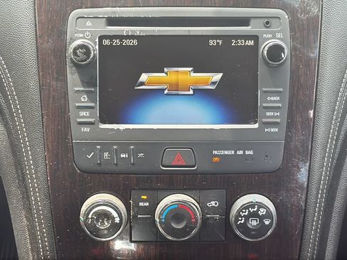 Used 2015 Chevrolet Traverse LT AWD/4WD image 21