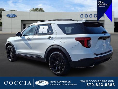 Certified 2022 Ford Explorer ST-Line w/ Class IV Trailer Tow Package image 6