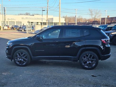 New 2025 Jeep Compass Limited w/ Sun & Sound Group image 2