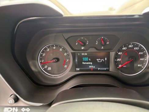 Used 2018 Chevrolet Camaro LT image 16