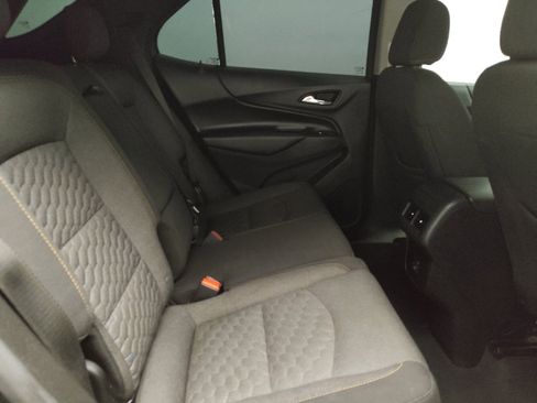 Used 2020 Chevrolet Equinox LT AWD/4WD image 19